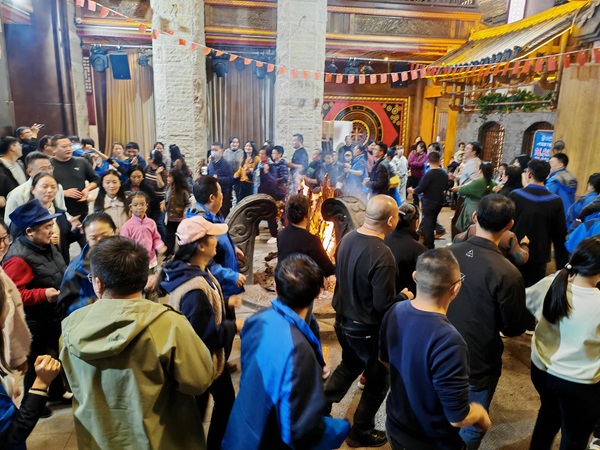 5925617bb316b37cb34e408edcbc93cc_origin(1)